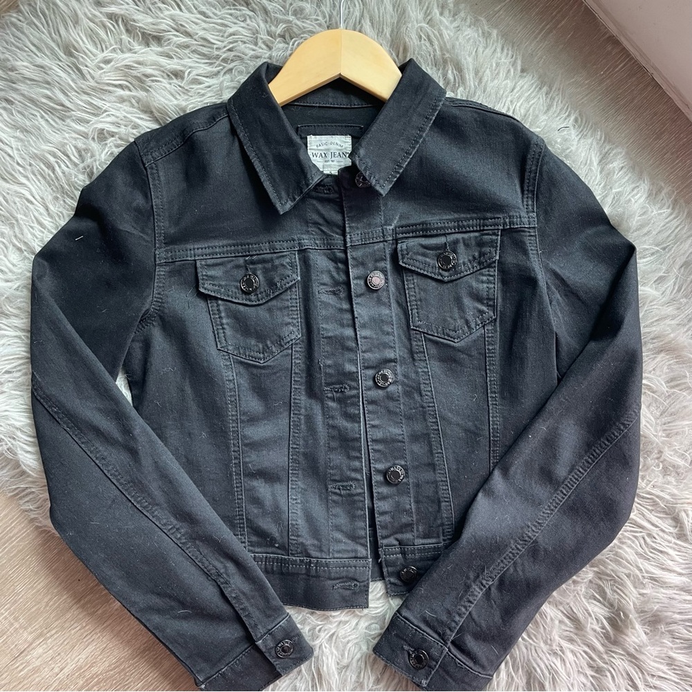 Cropped Denim Jacket 🌟 NWOT